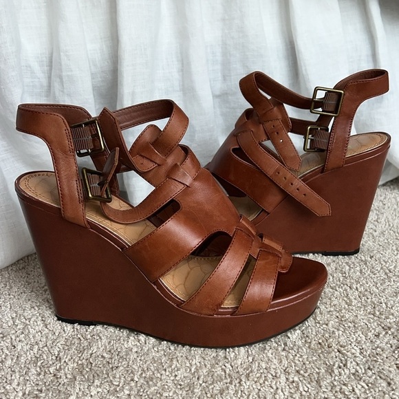 Gianni Bini Shoes - Gianni Bini “Evree-Day” Heels